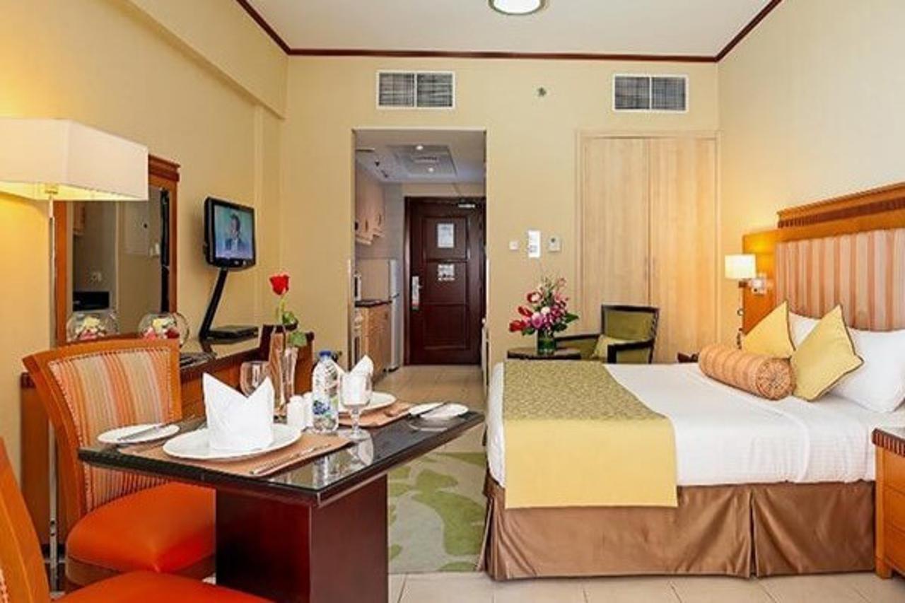 Chelsea Gardens Hotel Apartment Dubaï Extérieur photo